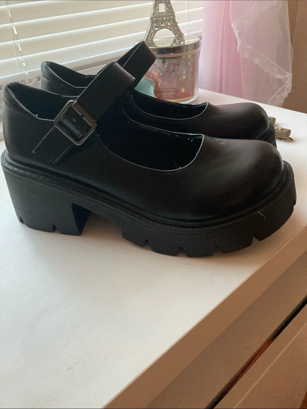 Hem Black Mary Jane Platform Shoes with Buckle